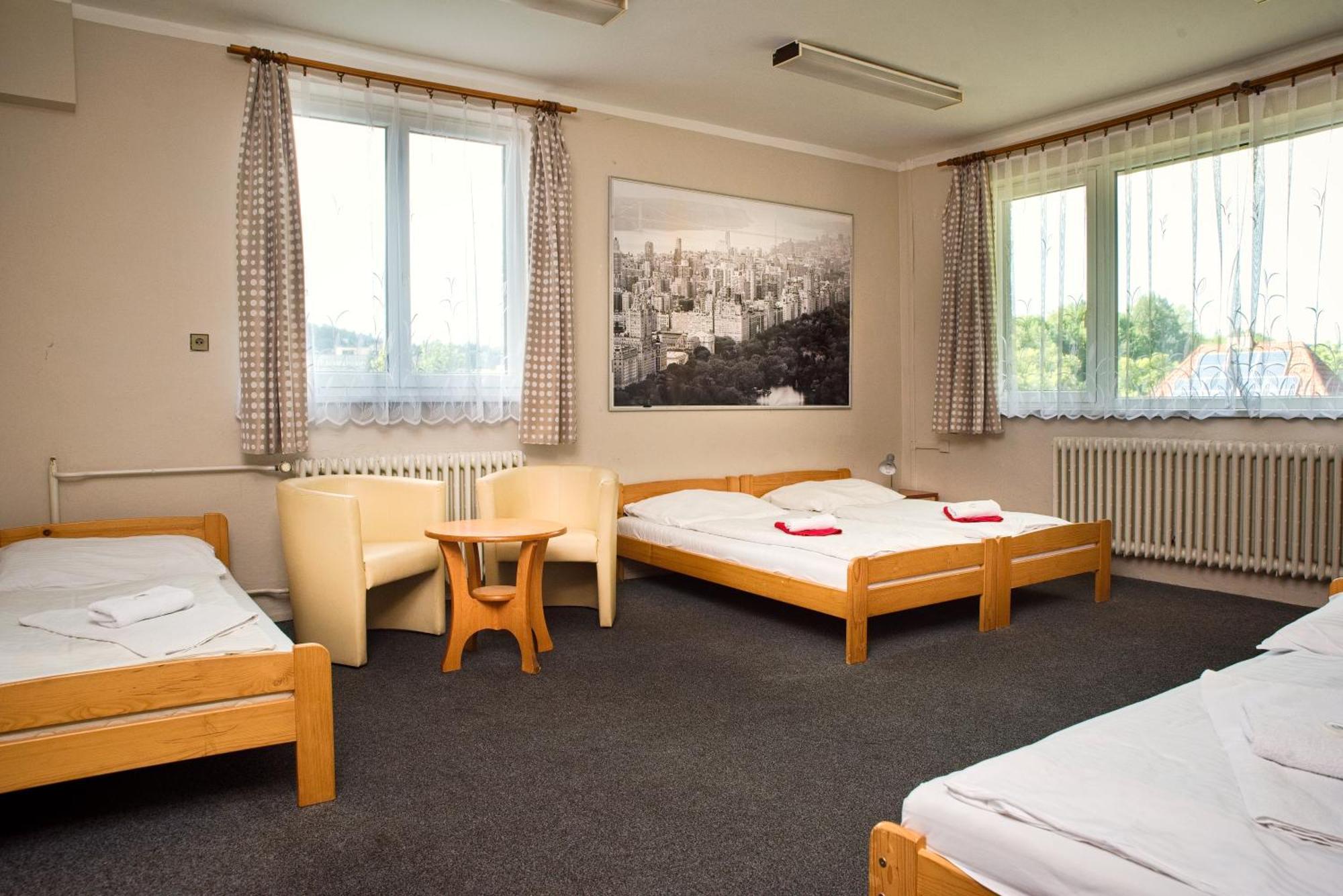 Hotel Zimni Stadion Nachod Exterior photo